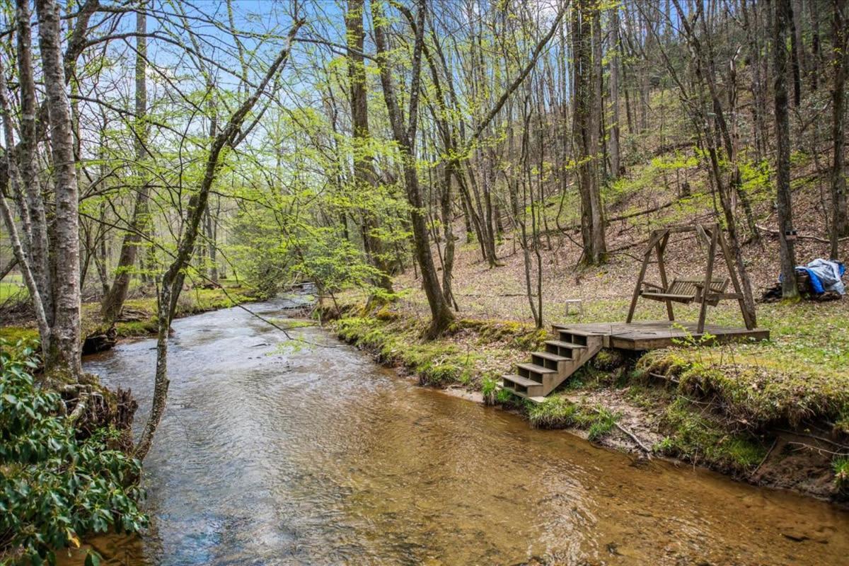 Cozy Cabin Beside Briar Creek, Fire Pit, Wifi Villa Ellijay Luaran gambar